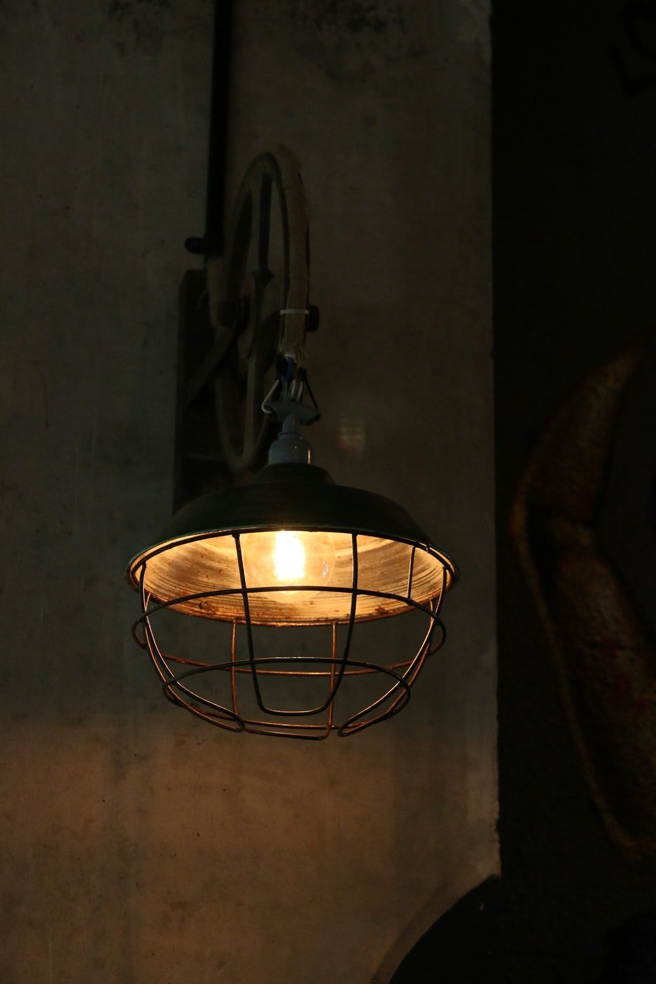 Rivet vintage industrial lamp
