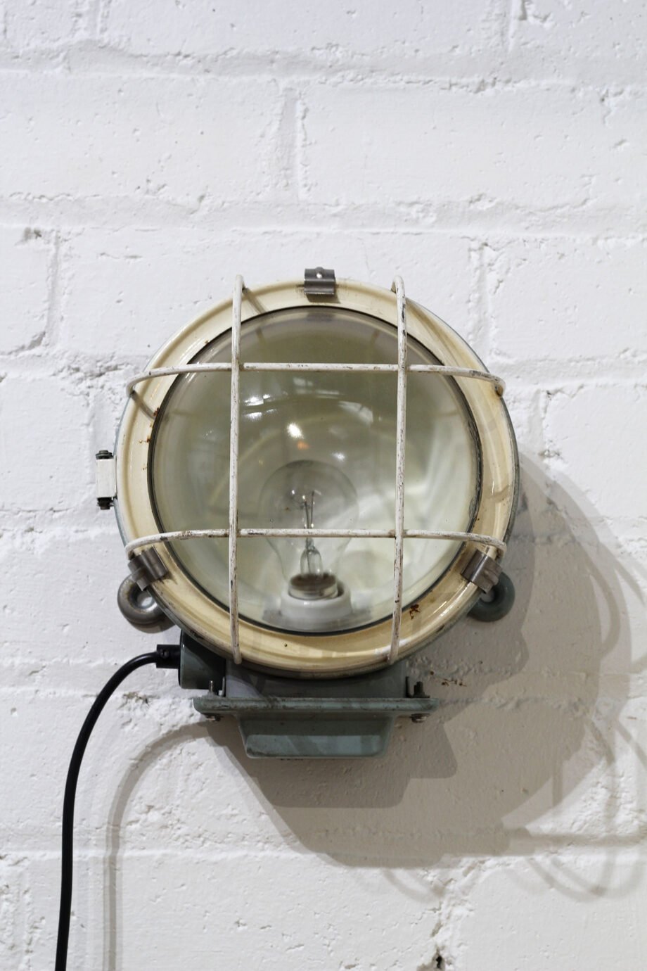 Vintage Ship Light