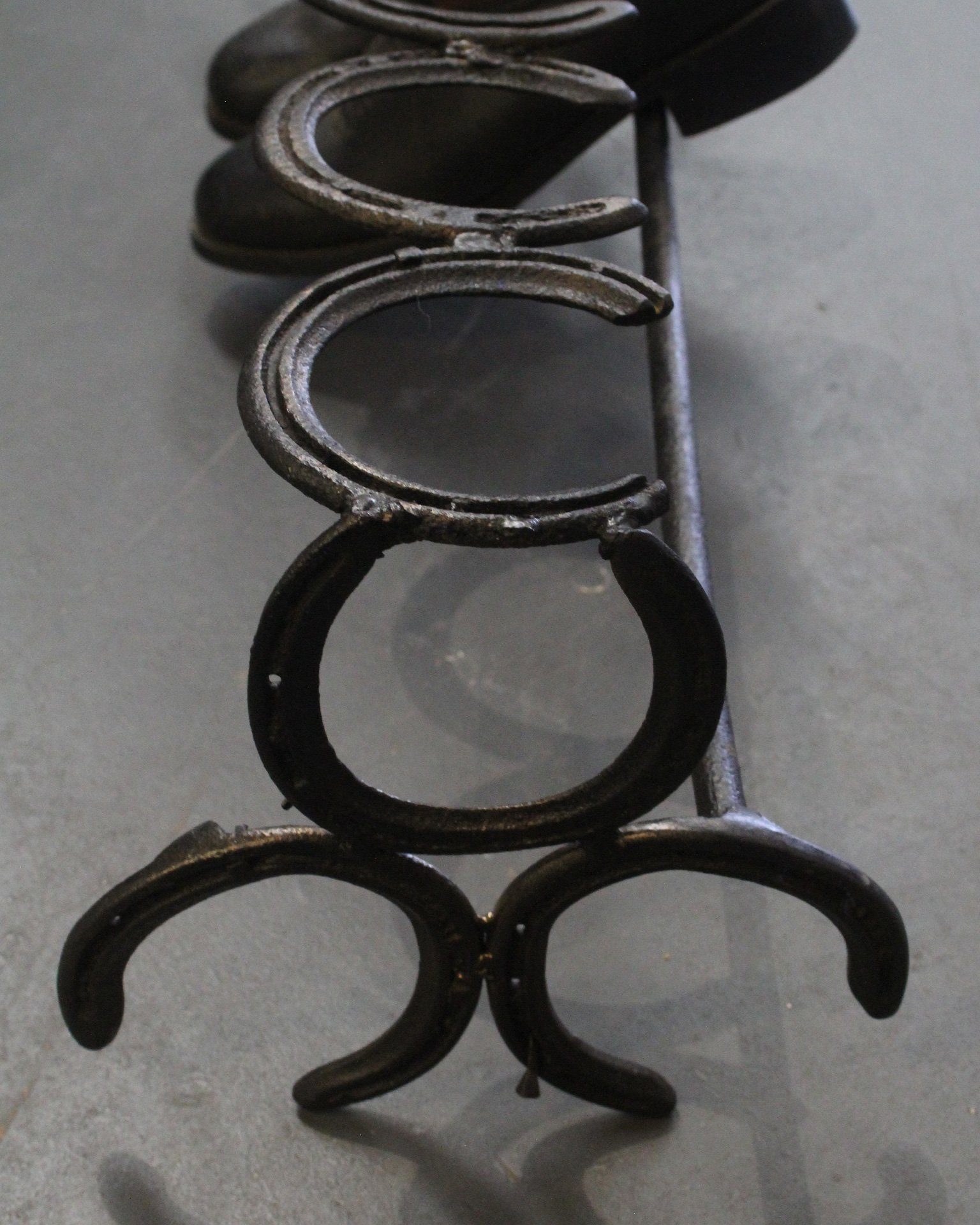 Rivet-vintage-gallery-shop-raglan_horseshoe shoerack
